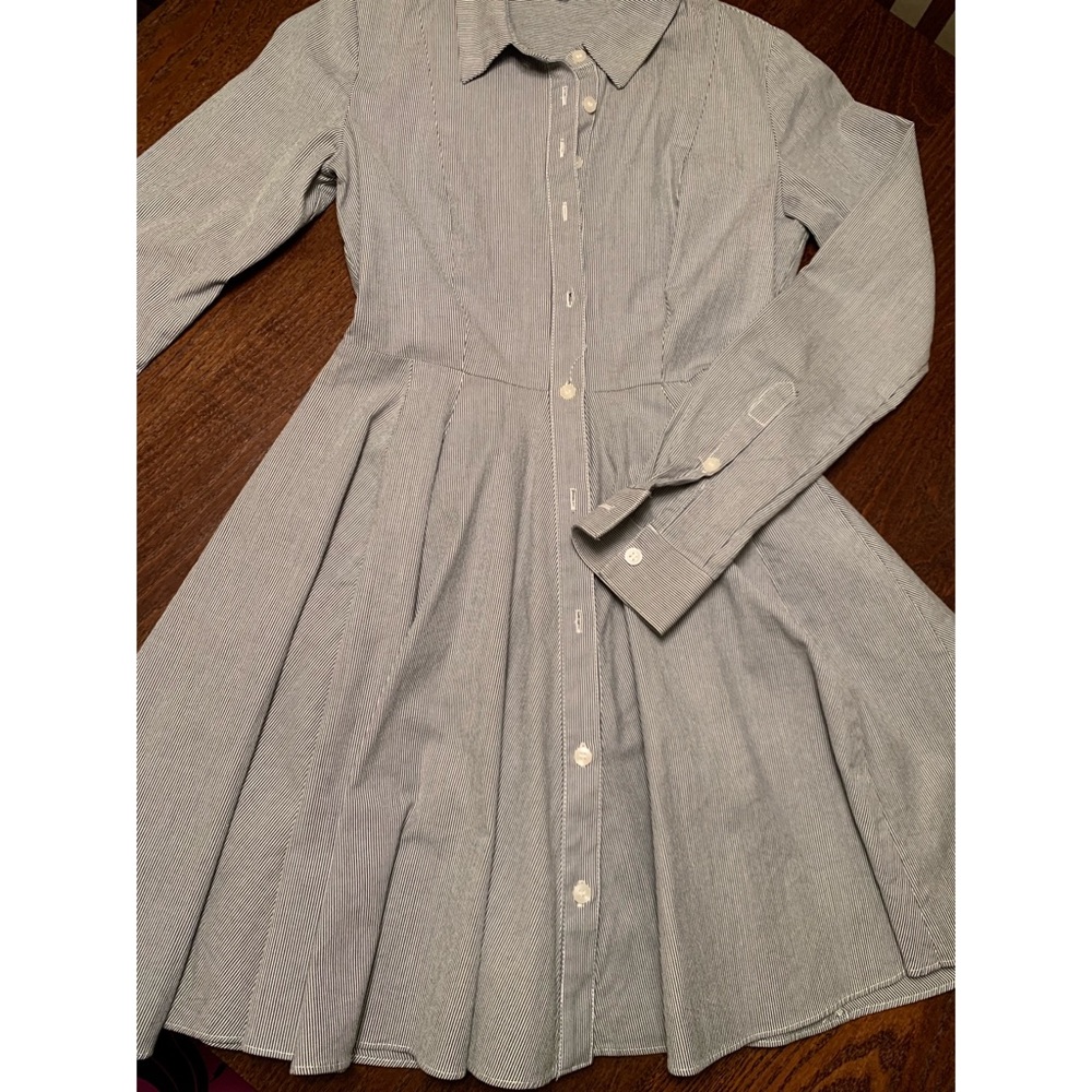 BCBGeneration gray/white mini dress (or top)